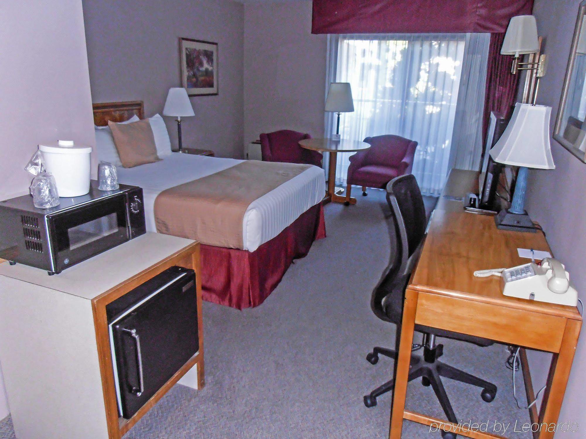 Ponderosa Inn Gresham Eksteriør bilde